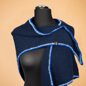 Handgemachtes Dreieck-Tuch Tracht (Dunkelblau)