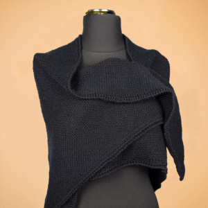 Handgemachtes Dreieck-Tuch Tracht (Schwarz)