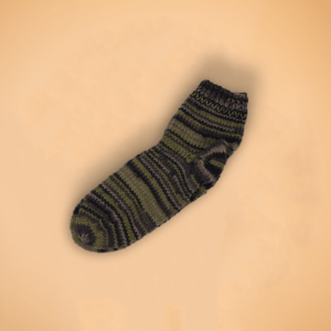 Handgemachte Socken (Grün-Olive-Töne)
